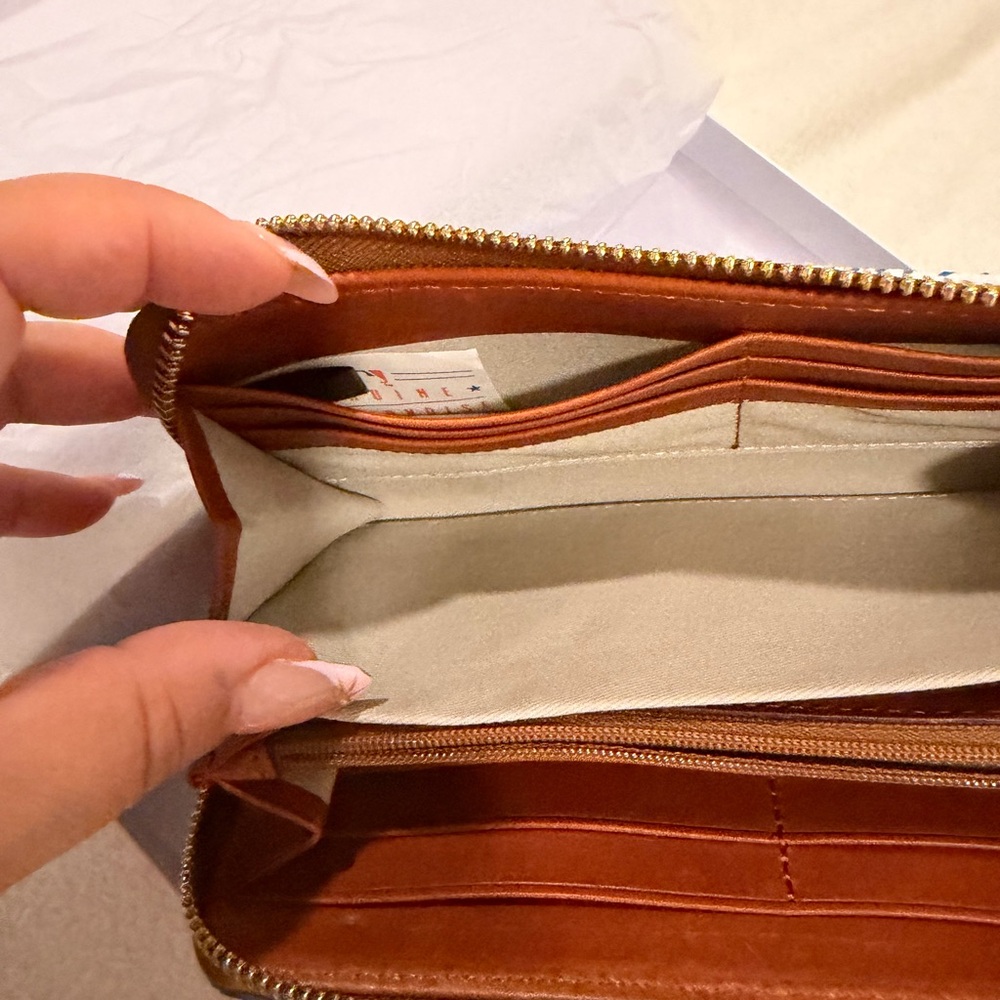Dooney & Bourke Blue Dodgers Wallet - Picture 10 of 14